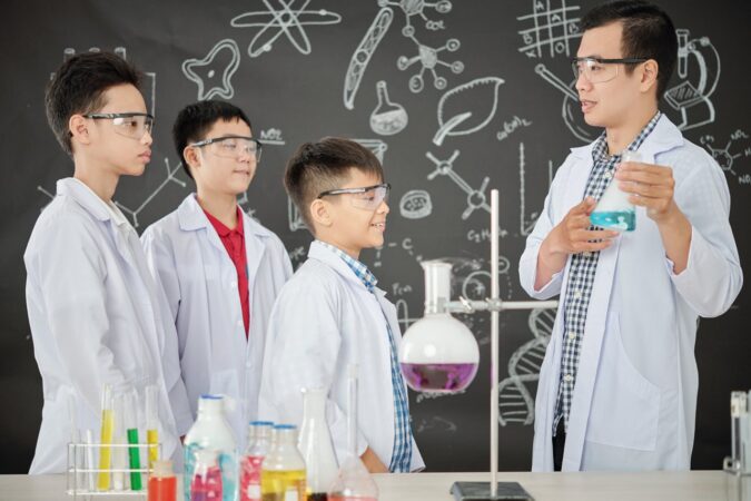 ว.PA สำหรับระดับเชี่ยวชาญ (คศ. 4) – เน้นคิดค้น ปรับเปลี่ยนนวัตกรรมด้วยงานวิจัย